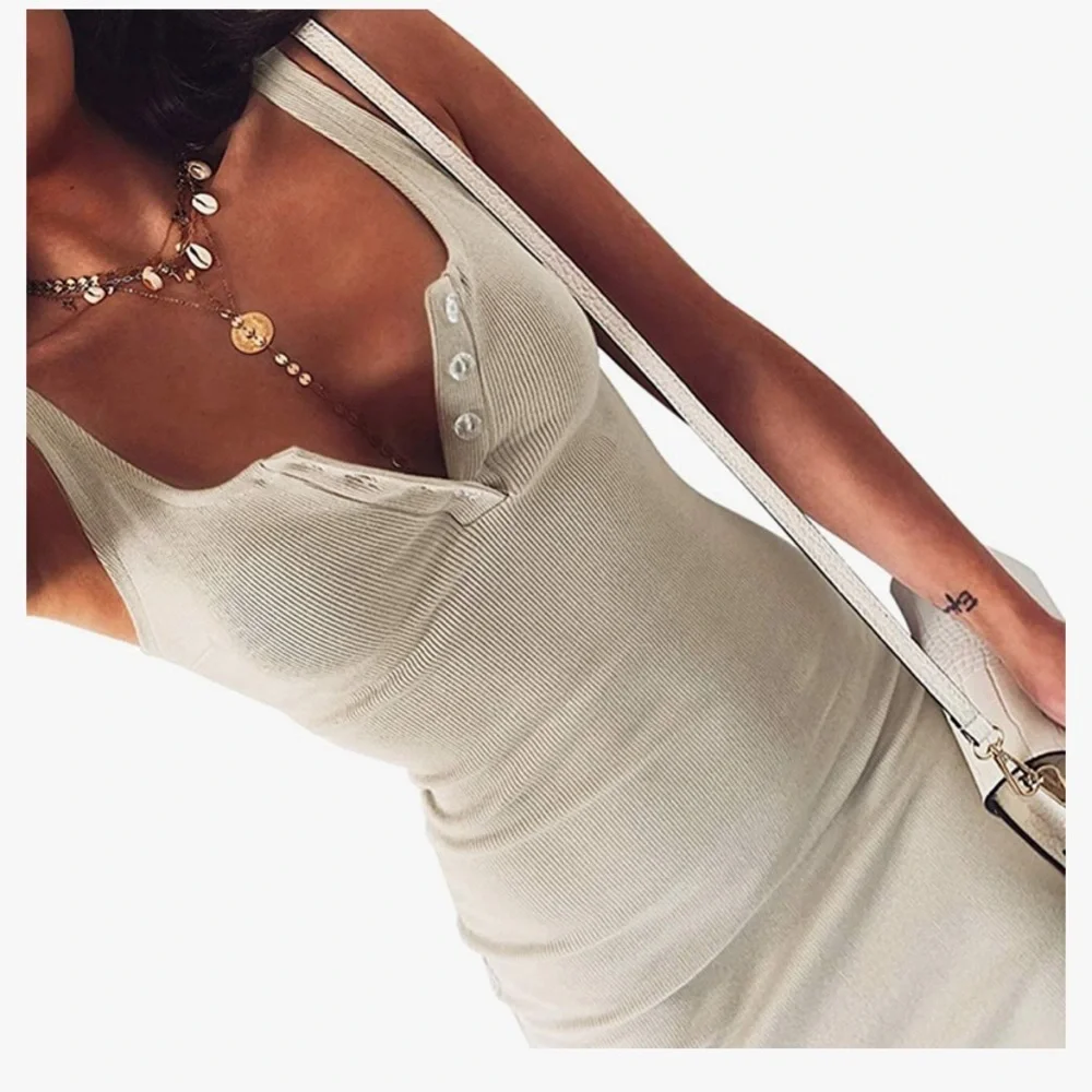 Basic Bodycon Dress - Picture 1 of 3